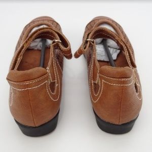 Comfort Corner Shoes Womens Flat Brown Size 65w Poshmark